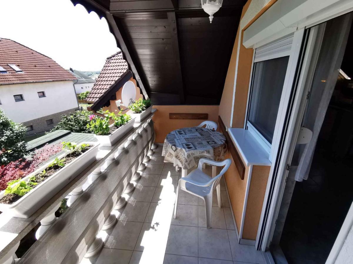 Apartment In Heviz/Balaton 18913 Dış mekan fotoğraf